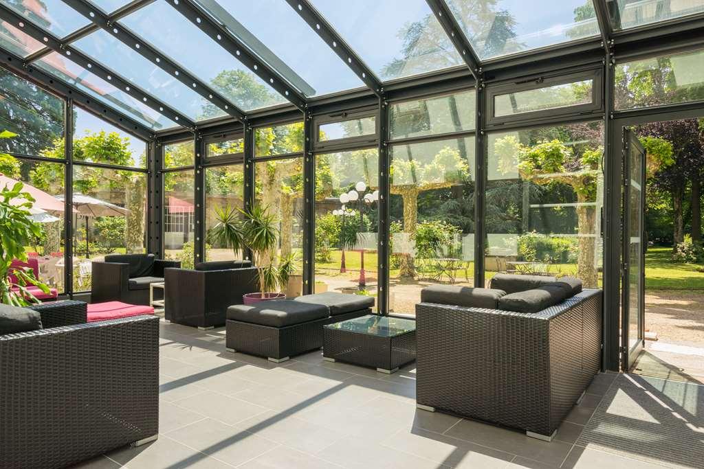 The Originals Boutique, Hotel Terminus, Bourg-En-Bresse Gare Exterior photo