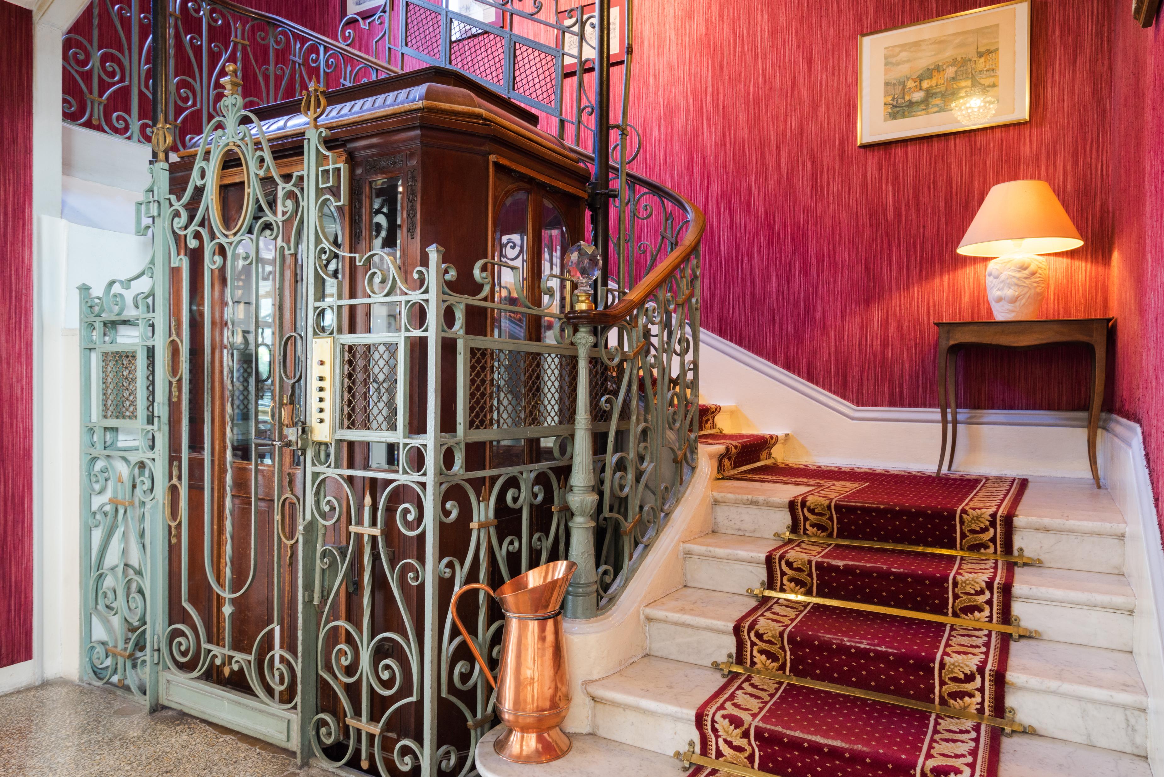 The Originals Boutique, Hotel Terminus, Bourg-En-Bresse Gare Exterior photo